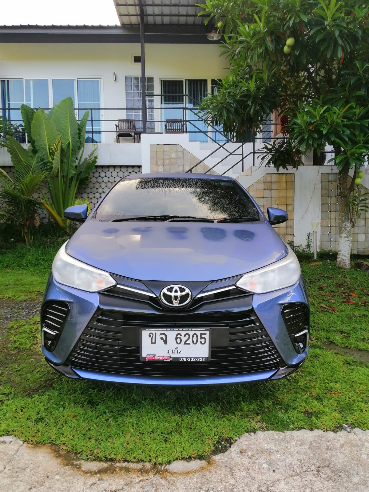 Toyota Yaris rental at NaraRin Phuket