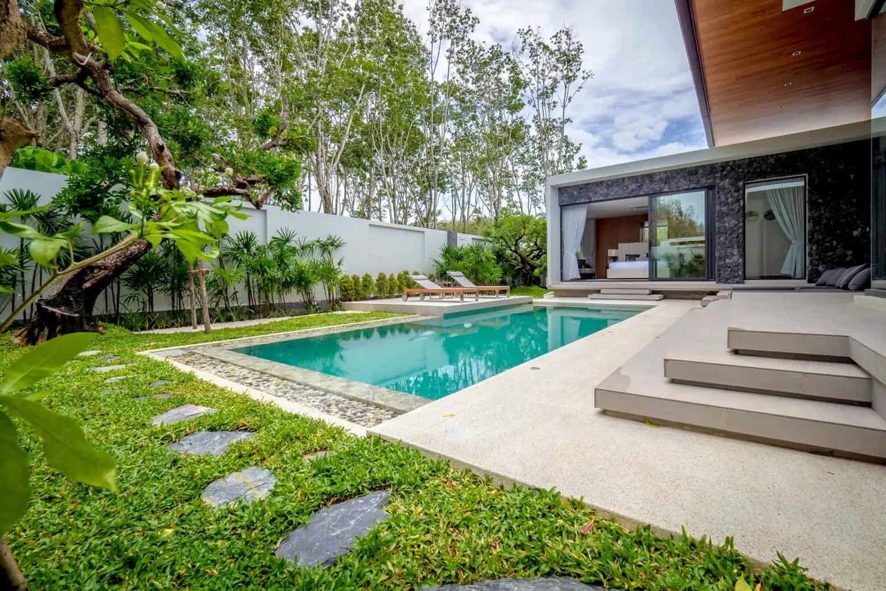 Botanica Four Seasons — Thalang / Thep Krasattri, Phuket