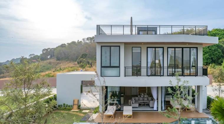 VIP Galaxy Villas — Rawai / Nai Harn, Phuket